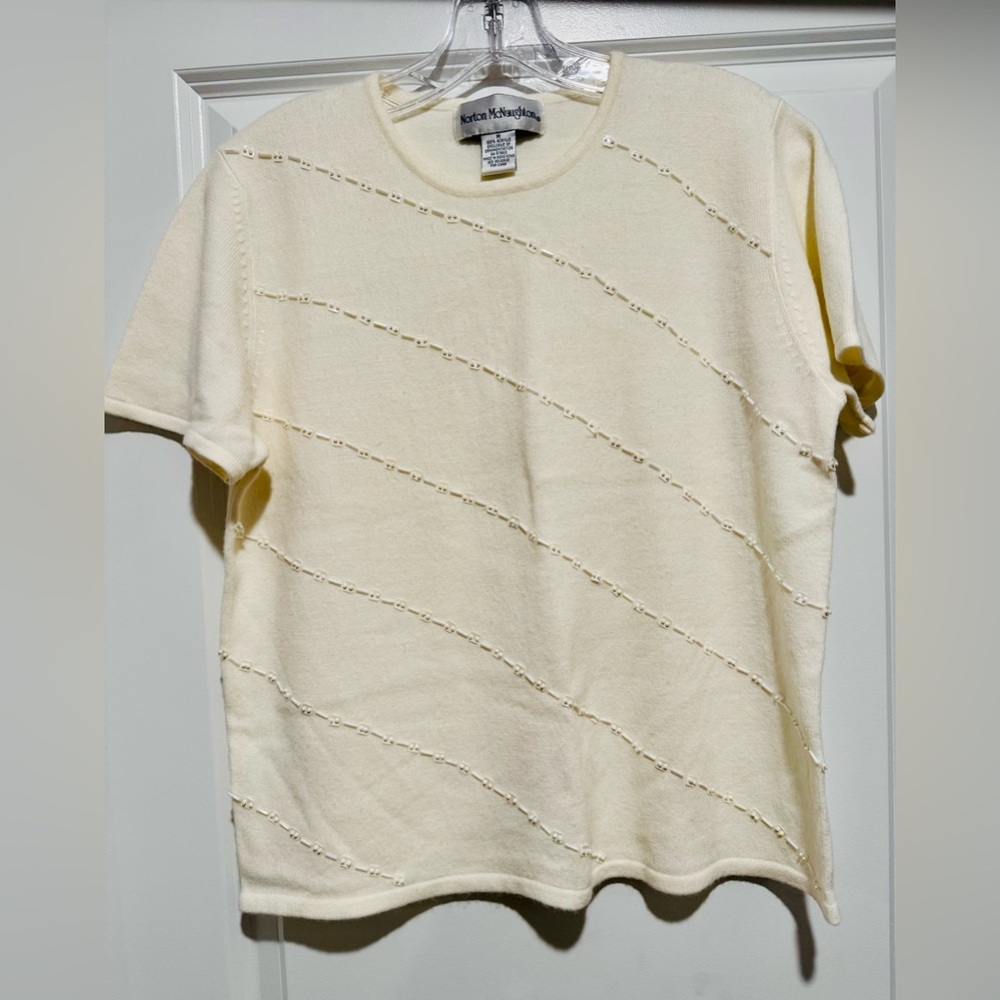 Norton McNaughton Cream Short Sleeve Sweater with Beading‎